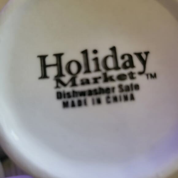 Christmas Coffee Cups Set of Two One has Snowman and One has Santa - Picture 4 of 9